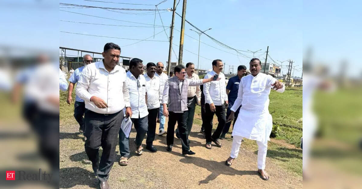 Houses by Slum Development Board to be Distributed in Hubballi in November