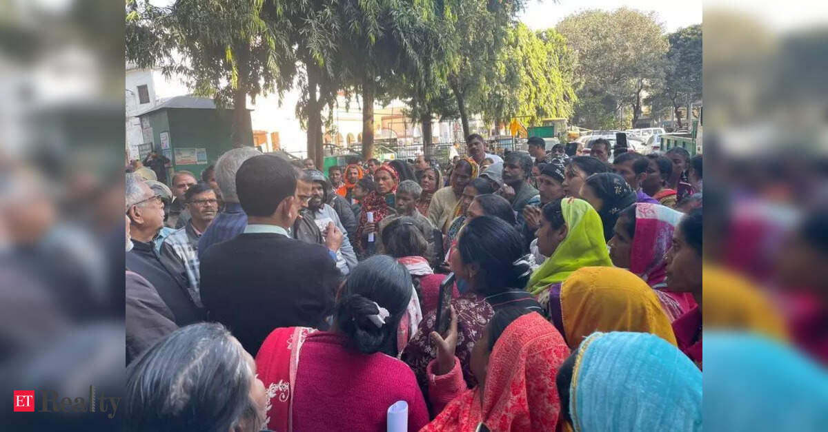 Dehradun: Kathbangla Residents Fight MDDA Eviction, Cite Safety