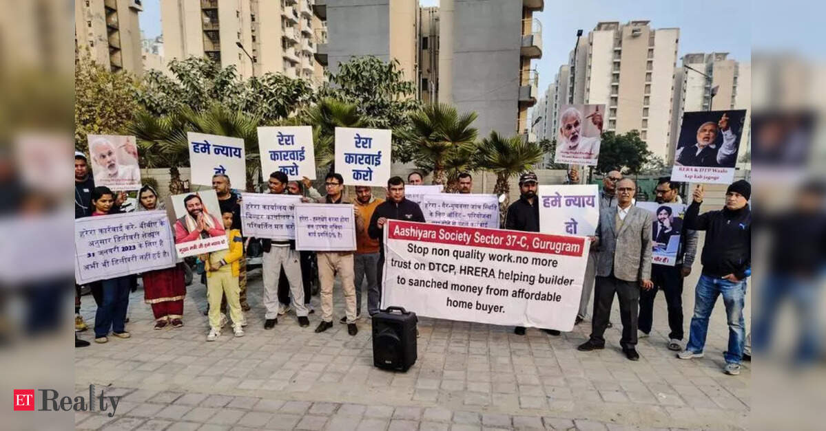 Gurugram Buyers Protest Flat Delays, Seek Govt Help