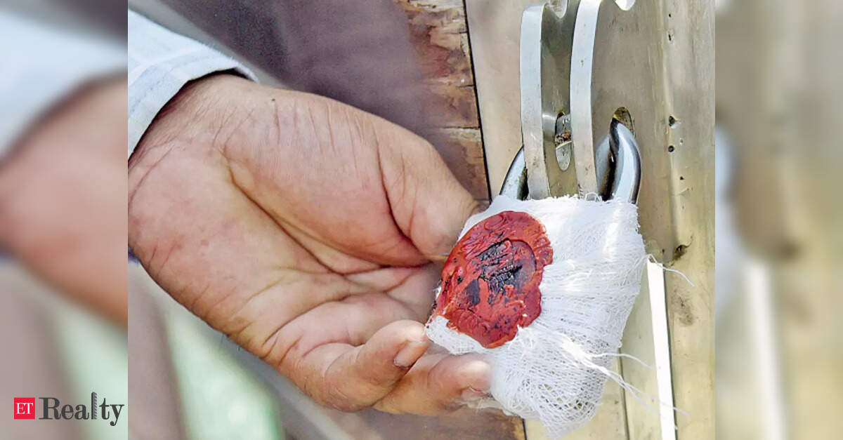 Ludhiana Seals Six Commercial Buildings